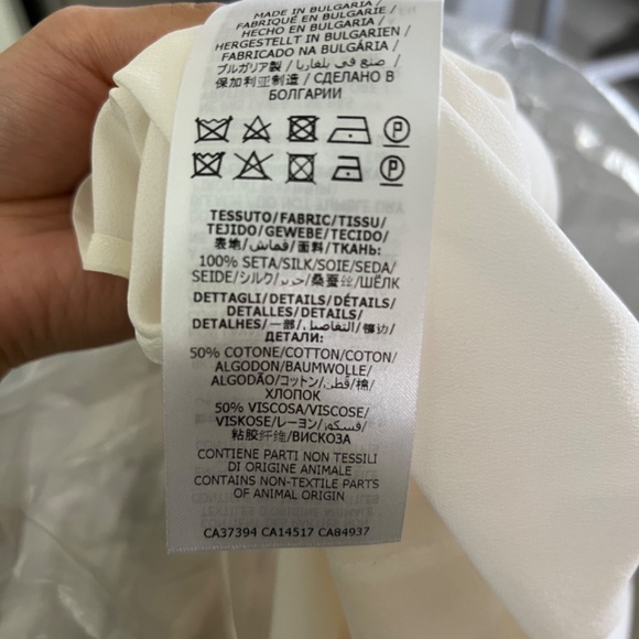 Gucci button down silk blouse - Picture 4 of 10